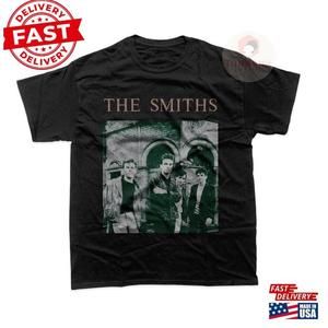 Music Band Graphic Shirt - Rock   Gift T-Shirt Unisex